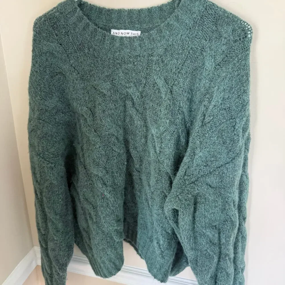 And Now this Revolve | Chunky Cable Knit XL Blue Sweater Wool Blend Winter